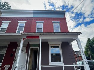 1725 Carnation St, Harrisburg, PA 17103