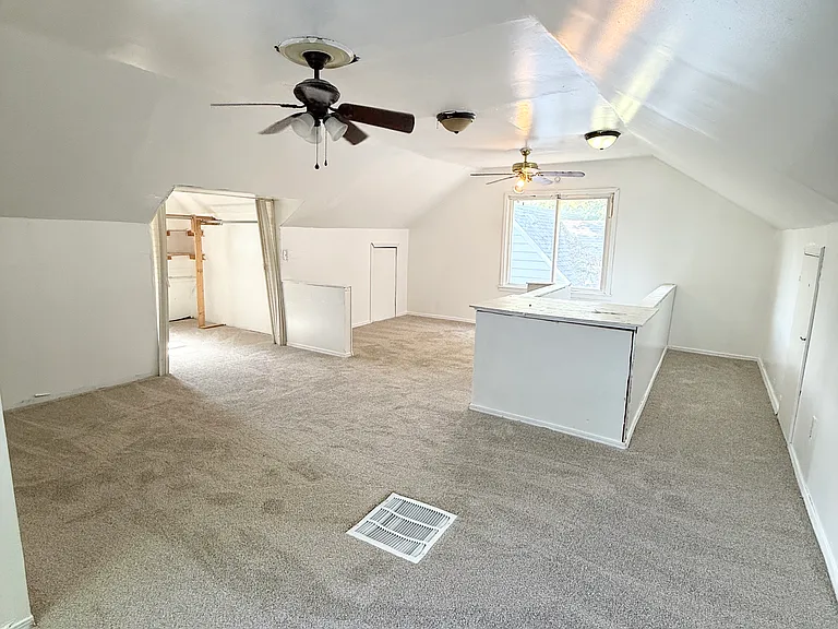11715 Minock St — Photo 10