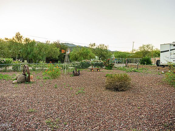 5th image of 19010 E Saguaro Dr