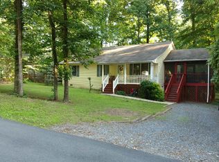 646 Silver Rock Rd, Lusby, MD 20657