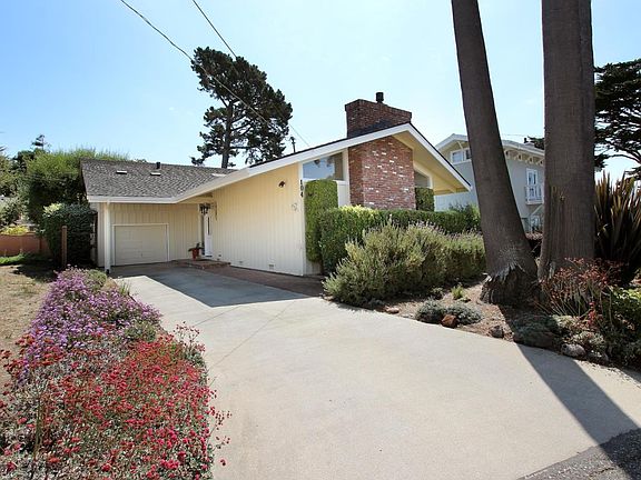 3rd image of 104 Elva Dr