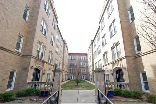 1st image of 4514 N Ashland Ave #2S