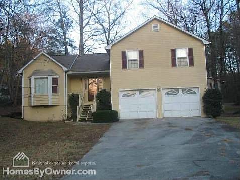 2nd image of 990 Ellison Ct