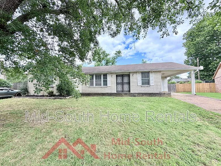 3856 Warrington Cv — Photo 2