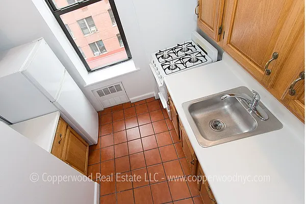 Rented by Copperwood Real Estate | media 7