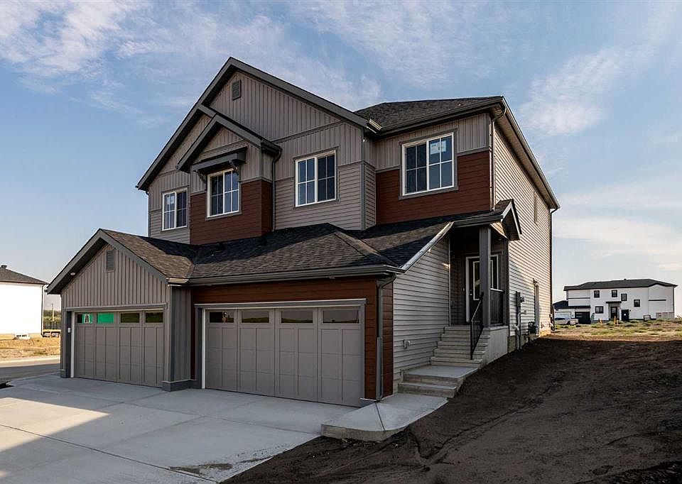 1st image of 304 N Edgefield Close