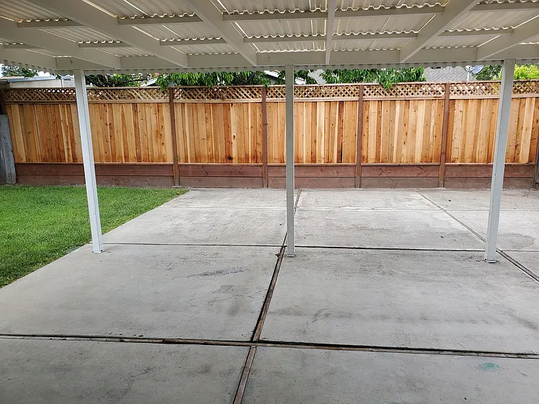 3343 Geneva Dr — Photo 8