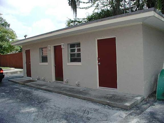 2nd image of 831 May St APT 1