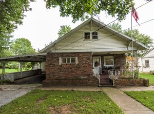 107 Dairy St, Monett, MO 65708