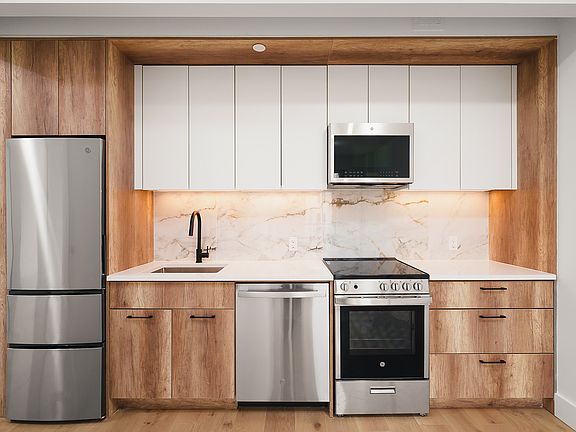 5th image of 343 Himrod St #611