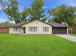 8931 Blankenship Dr, Houston, TX 77080