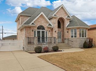 4906 N Chester Ave, Norridge, IL 60706
