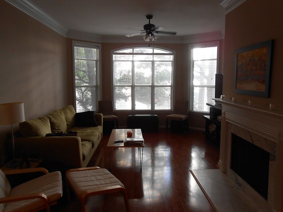 1st image of 955 Juniper St NE Unit 4220