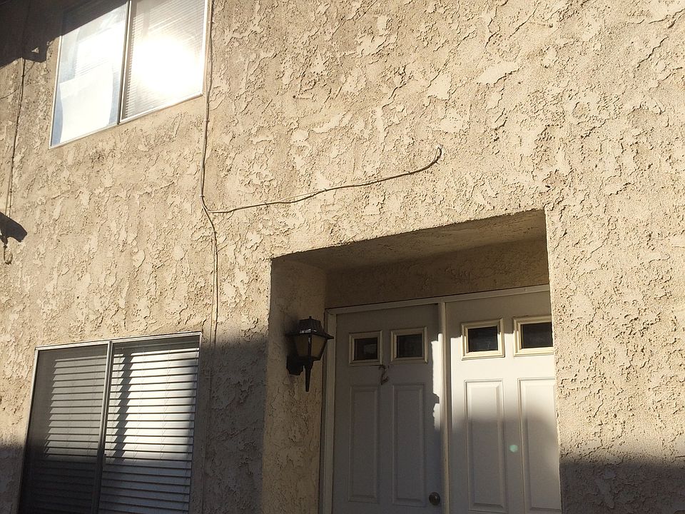 2 story condo, double door entry