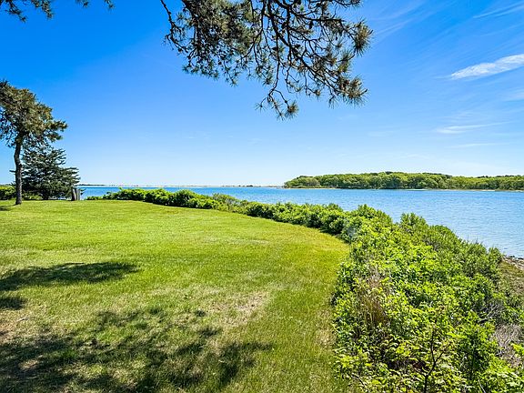 4th image of 43 Sengekontacket Rd