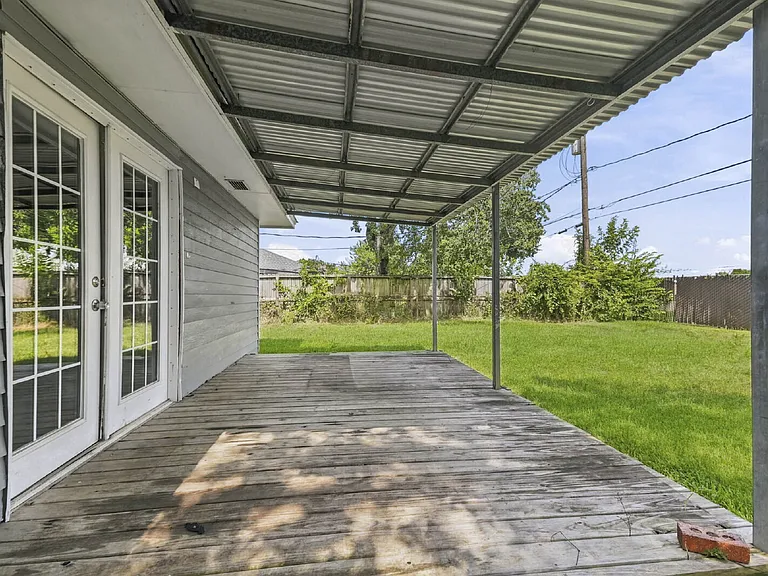 5413 Vae Dr — Photo 12