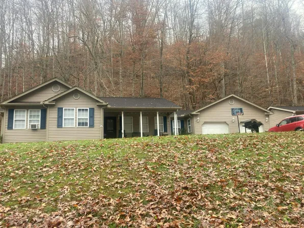 376 W Eden Ln, Inez, KY 41224
