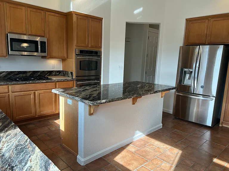 2620 Heather Field Ln — Photo 7