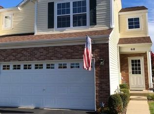 618 Benton Rd, Lake Villa, IL 60046