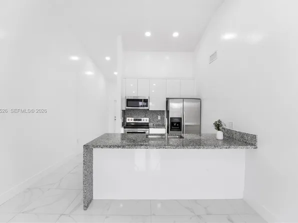 6742 NW 188th Ter #6742, Hialeah, FL 33015