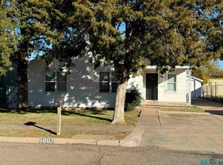 1607 Wallace St, Clovis, NM 88101