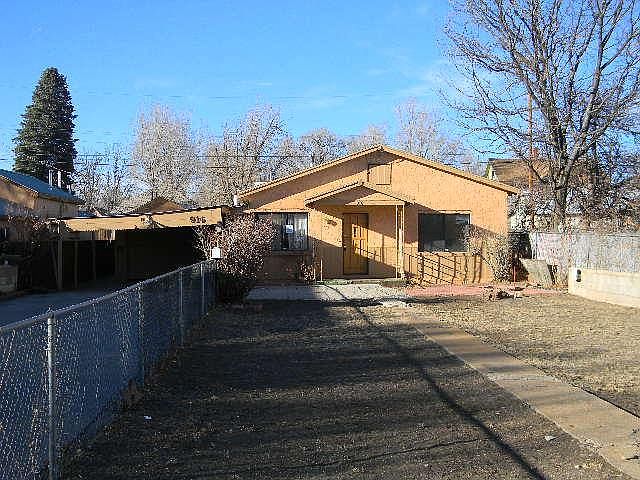 1st image of 916 Tilden St