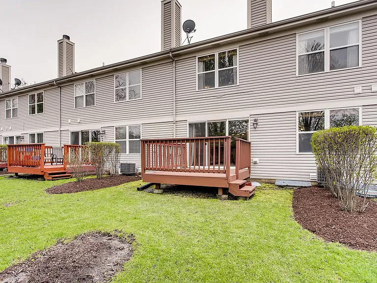 3009 Crystal Rock Rd — Photo 27