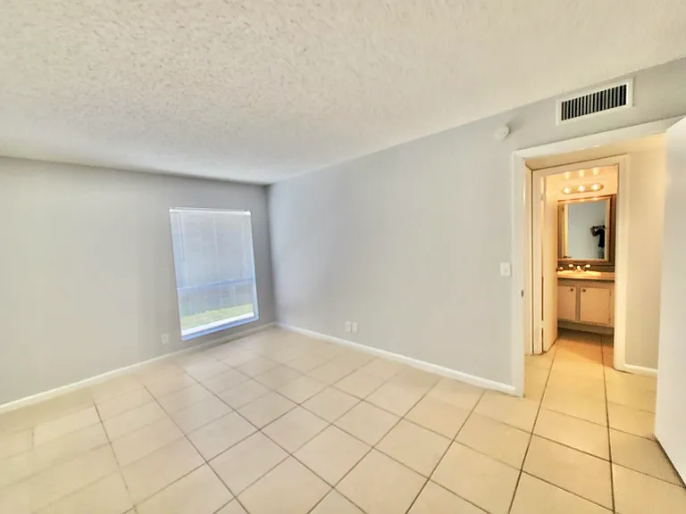 1500 N Congress Ave #B47 — Photo 15