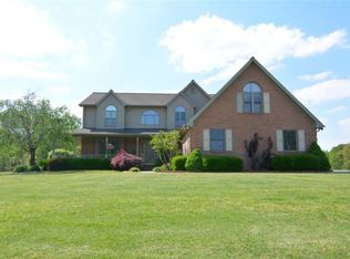 500 Hunter Ln, Wadesville, IN 47638
