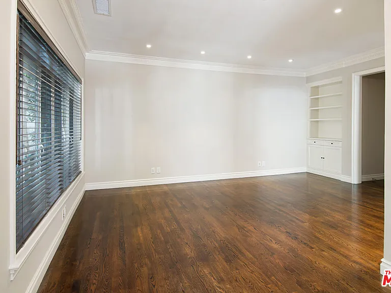 9601 Charleville Blvd #7 — Photo 9