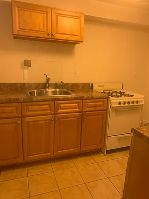 Rented by Liz Realty Group | media 55