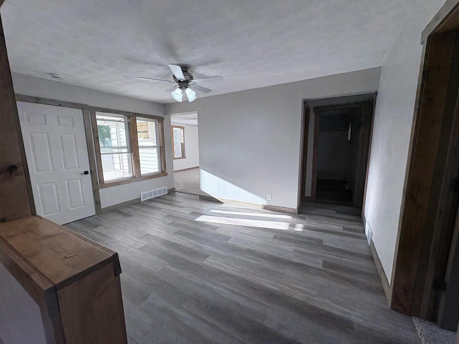 2 bed, $1,200 — Photo 2