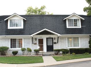 38290 Carolon Blvd #7A-1, Westland, MI