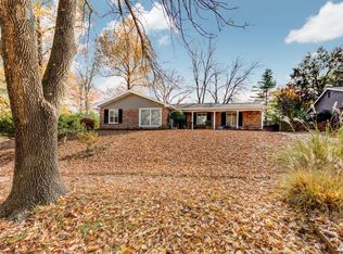 1272 Lombez Dr, Ballwin, MO 63021