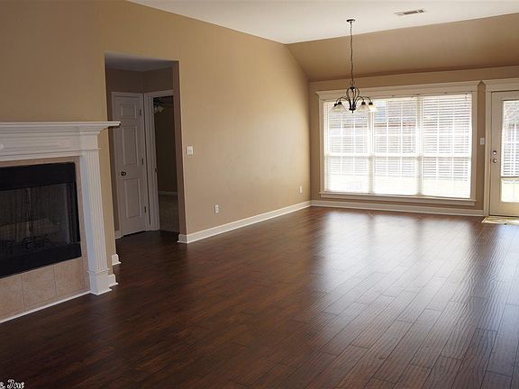 4th image of 3 Breckenridge Dr