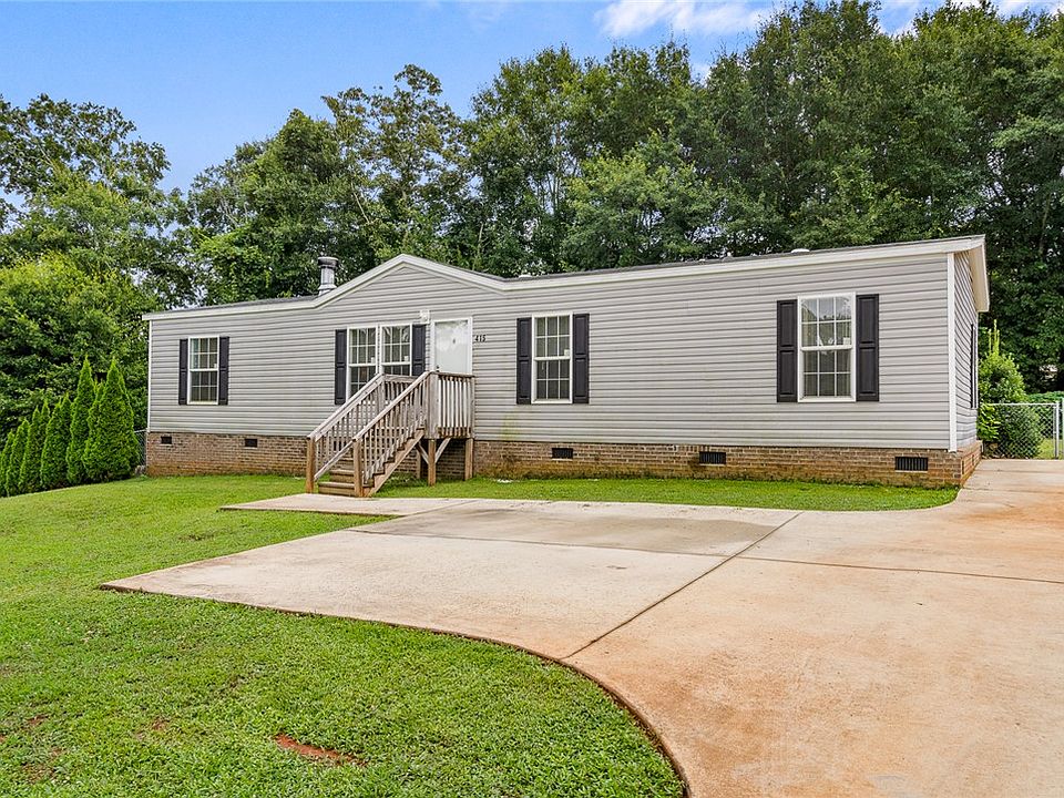 1st image of 415 Jackson Cir