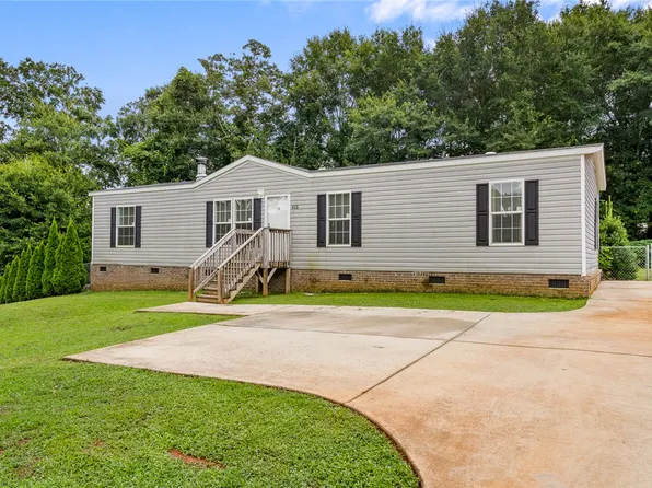 415 Jackson Cir, Anderson, SC 29625