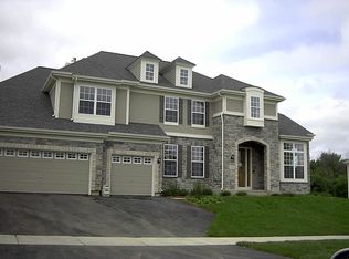 595 Orchard Pond Dr, Lake Zurich, IL