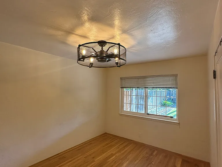 609 N Genevieve Ln #609 — Photo 17