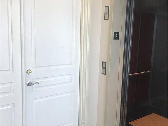 4th image of 2826 Bookhout St APT 9001