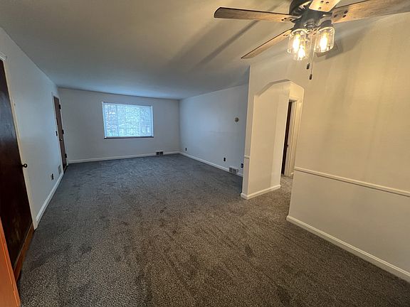 3rd image of 6957 Murray Ave #3