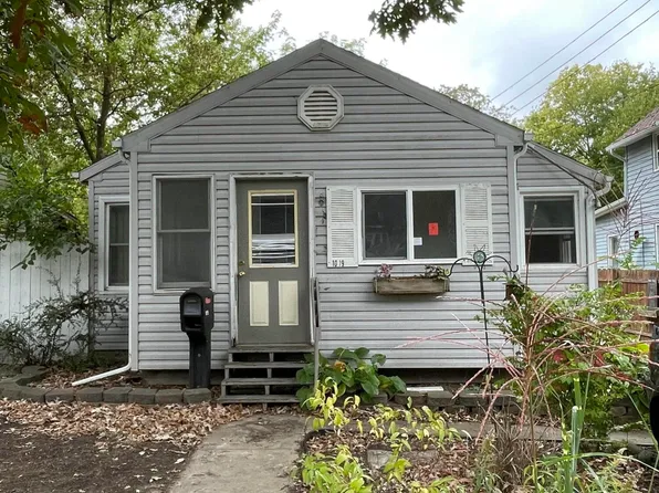 1019 Clark St, Lansing, MI 48906