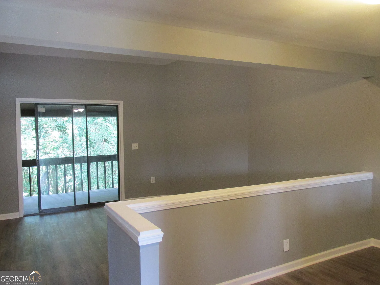 2 bed, 1.5 bath, $1,200 — Photo 3
