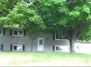 527 Van Dyke Ave, Ripon, WI 54971