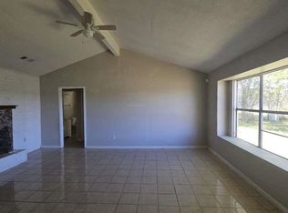 8607 Sherrywood Dr, Houston, TX 77044