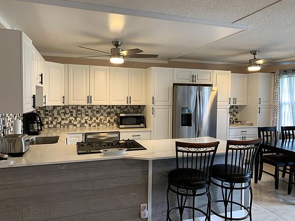 2nd image of 58 Chatham #C