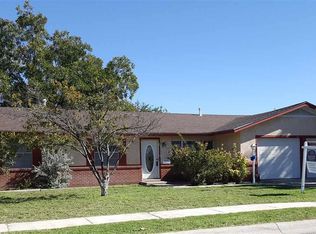 2511 Mimosa Dr, Roswell, NM 88201