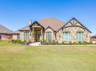 604 Falls Creek Ct, Burleson, TX 76028