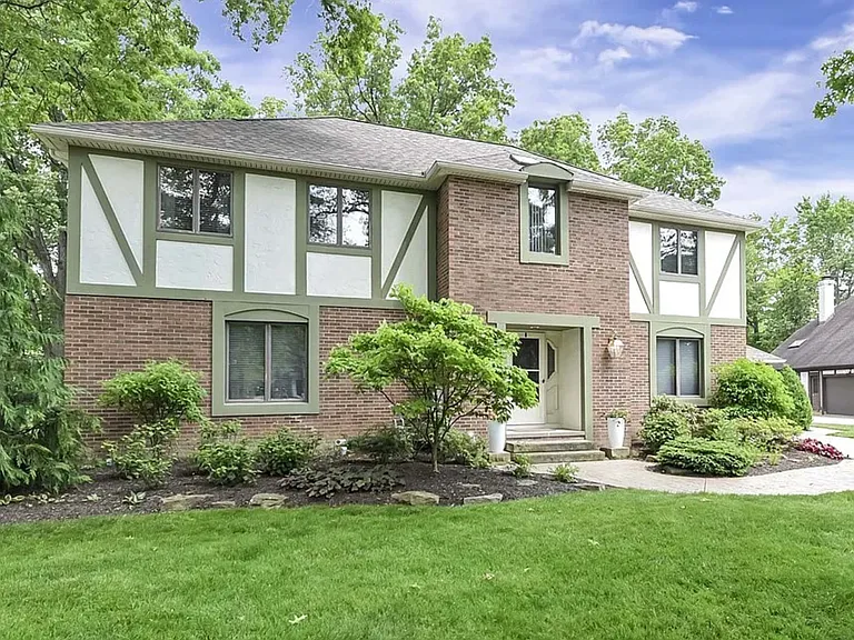 30542 Atlanta Ln — Photo 2