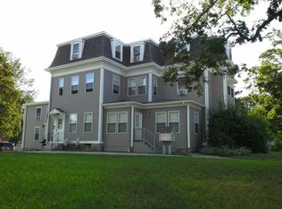 108 N Main St APT 5, Uxbridge, MA 01569
